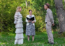 Siunaamistilaus kartanon puutarhassa Svg+xml,%3Csvg%20xmlns%3D%22http%3A%2F%2Fwww.w3